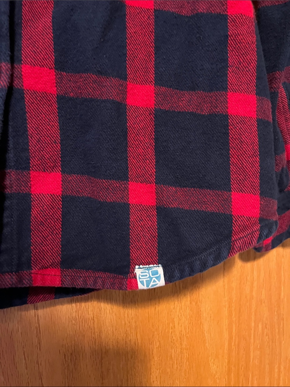 SOTA Women's Red and Navy Plaid Flannel Shirt - Picture 6 of 11